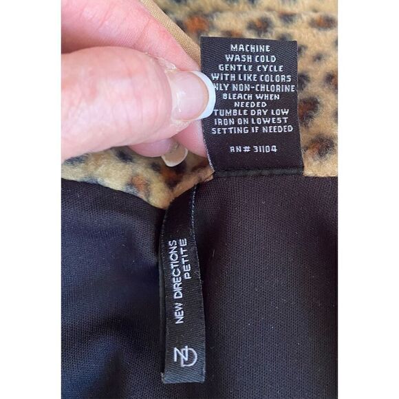 New Directions Cheetah Print Vest Sz. PXL Front Zip Stand Up Collar - Picture 10 of 10